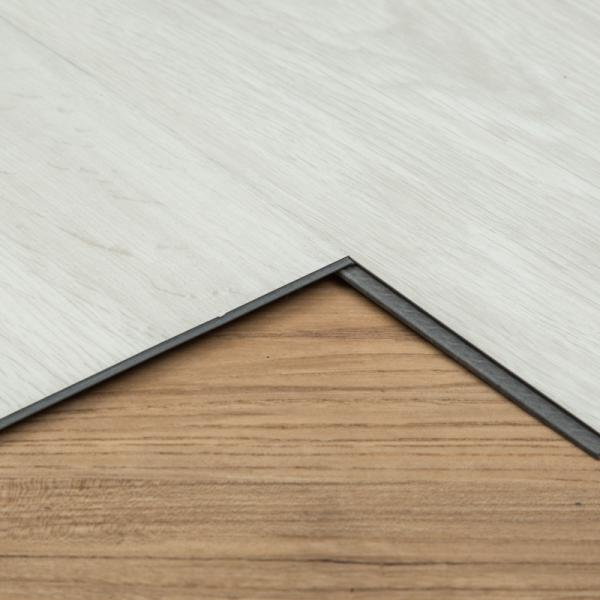 Synthetic  PVC Luxury Vinyl Flooring Squares Sheet Discoloration Prevent  Locking System