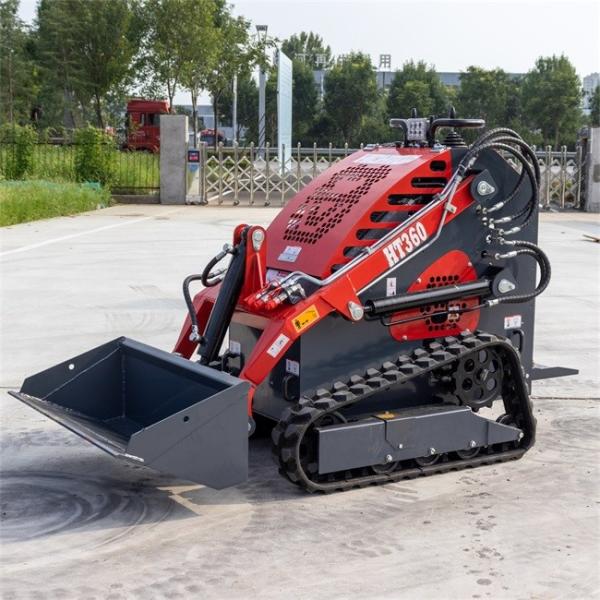 Wheel Drive 13.5hp Mini Steer Loader For Farm Work