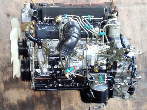 Diesel Mitsubishi Canter Engine , Japan Original Complete Car Engine Spare Parts 4D33 4D34 4D35