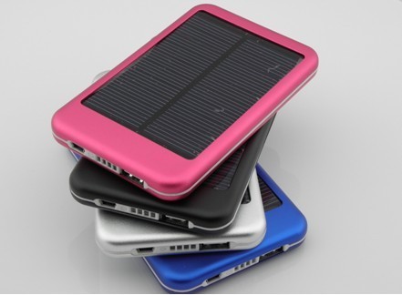 5000mAh portabl solar mobile charger/mobile power source charger