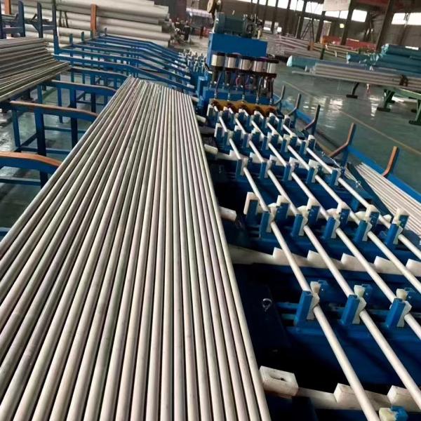 Hastelloy C276 / UNS N10276 Tubo sem costura de liga de níquel DN10 - DN300 Tubo de corte