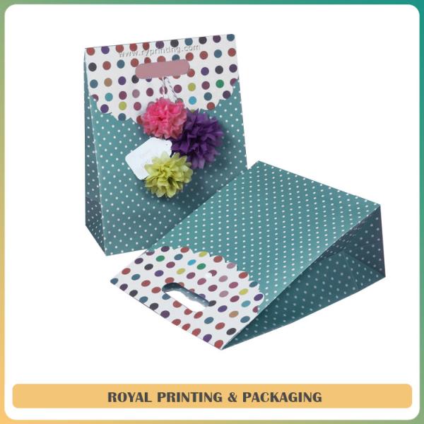customize colorful paper bag used for high grade cosmetic products