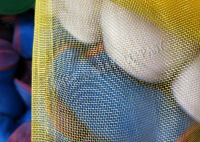 3.6m Width And 16x16 Eyes Nylon Mesh Net With Red And White Edge Blue