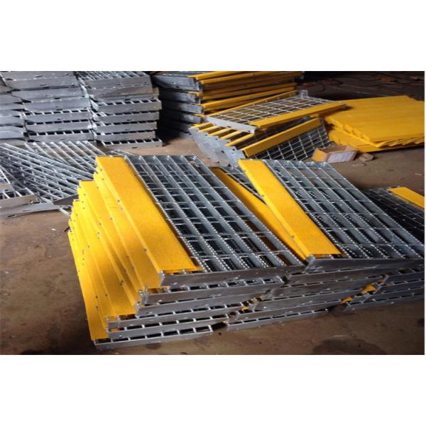 4mm Bearing Bar And Cross Bar Thickness Steel Walkway Grating For Stair Tread