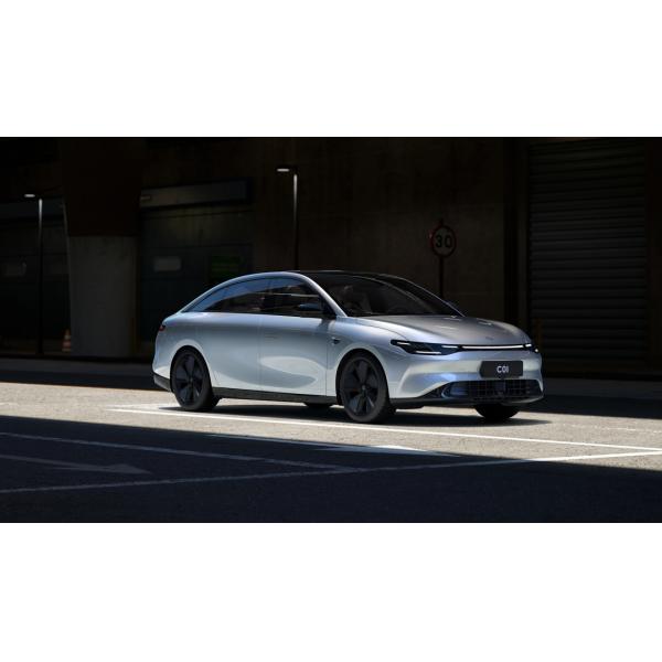 Место двери 5 привода 4 колеса седанов 2 500KM Leapmotor C01 электрическое с панорамной крышей с окошком