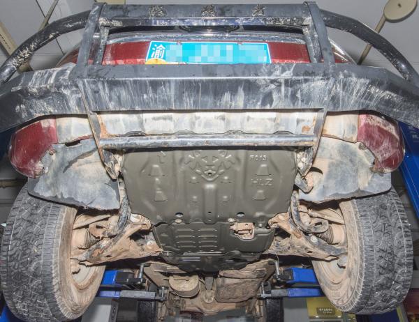 2010-2014 Econoline Van Engine Shield Chassis Guard Board for Ford Everest Mud Guard