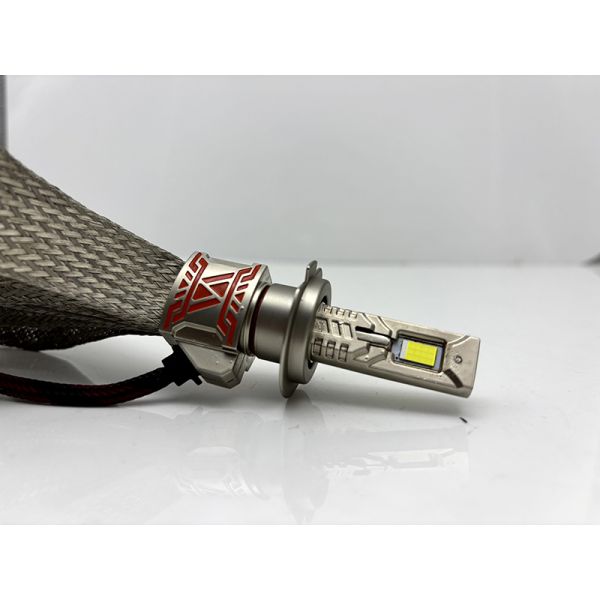 Energy Efficient Car LED Headlights IP67 Waterproof Long Lasting Replace Dim Halogen Bulb