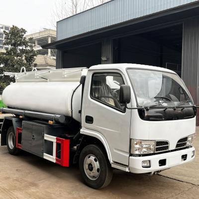 4X2 Fuel Oil Tanker Truck Capacity 100 - 200L Max Torque 500Nm - 1000Nm