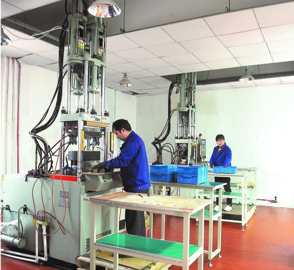 24V Plastic Water Solenoid Valve 2WSL-15 with 3-Year Warranty