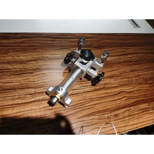 SS304 Large Size Pressure Gauge Calibrator Labor Saving