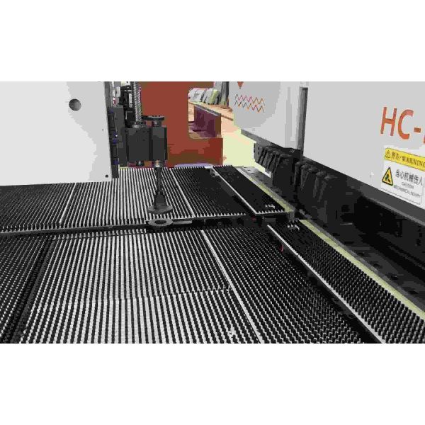 Intelligent CNC Panel Bender with 13 Axis Synchronized Control for ±0.1mm Precision and Up to 3.0mm Bending Thickness
