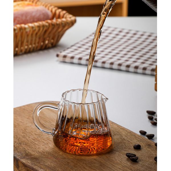 Clear Vertical Striped Spout Milk Jug Borosilicate Glass Drinkware High Temp Resistant