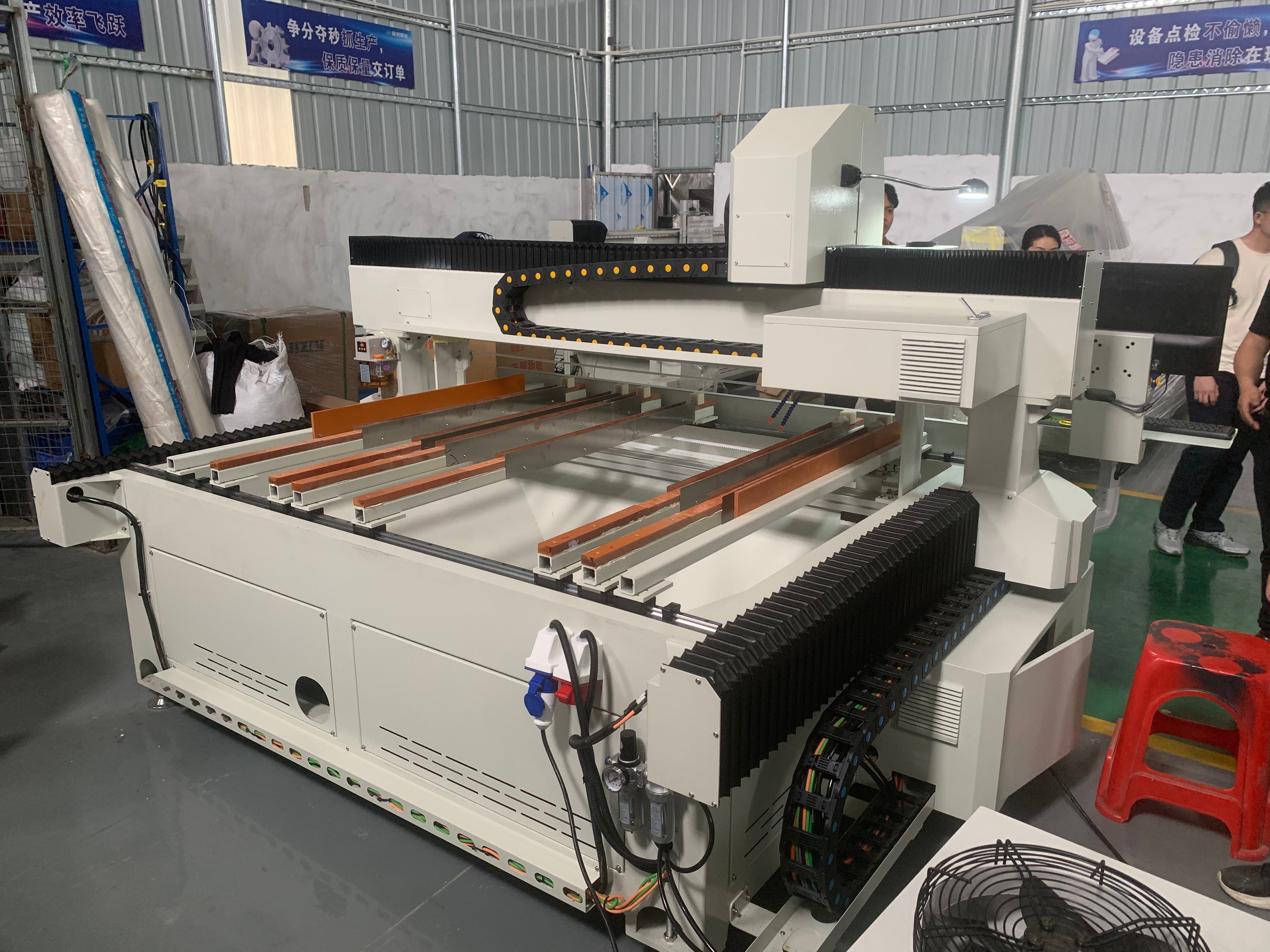 2400*1300mm High Precision Laser Sandblasting Machine For Smart Mirror Sandblasting
