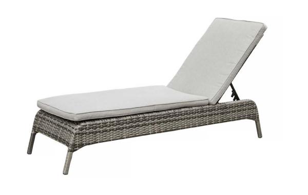 330mm Height 640mm Breadth Outdoor Patio Chaise Lounges , Wicker Chaise Lounge Chair