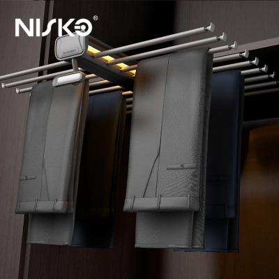 Estante para pantalones de doble fila con cierre suave para gabinetes de 750 mm con montaje superior