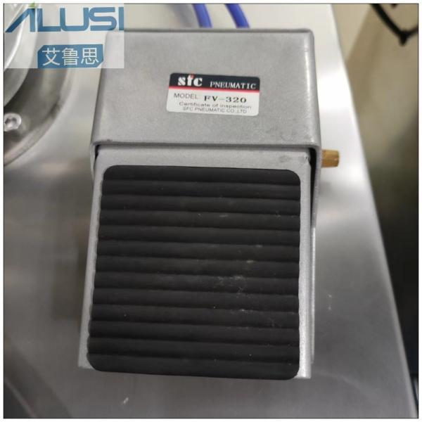 Заполнитель бутылки машины завалки опарника соуса варенья сливк жидкости и затира пневматический одиночный главный