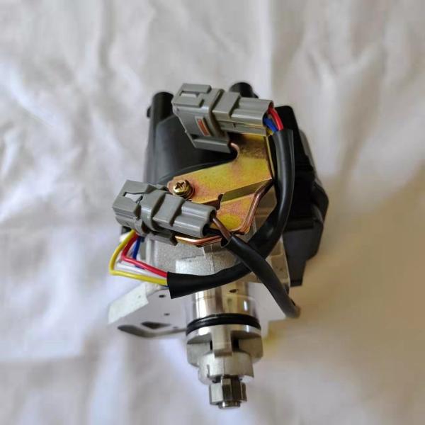 TOYOTA Hilux 4YC Engine Distributor 19030-73040 30x15x6cm Steel