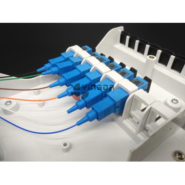 Установка стены коробки Сплиттер коробки прекращения оптического волокна 8 портов/ФТТХ мини на шкафе пола