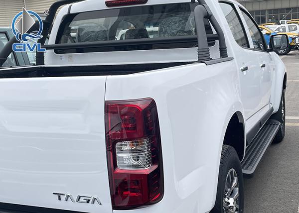 Double Single Cabin Pickup 131hp 2999cc  98hp 2771cc ISUZU Engine 4WD Drive