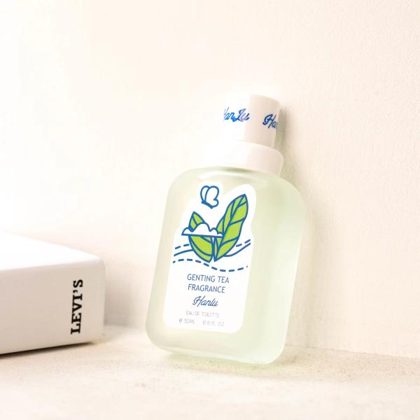 Vente en gros d'usine Mini Parfum Léger et Durable pour le Corps pour Étudiants Bébé Ours Fille avec Pêche Mini Parfums Originaux