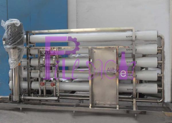 Equipamento ultravioleta do purificador da água