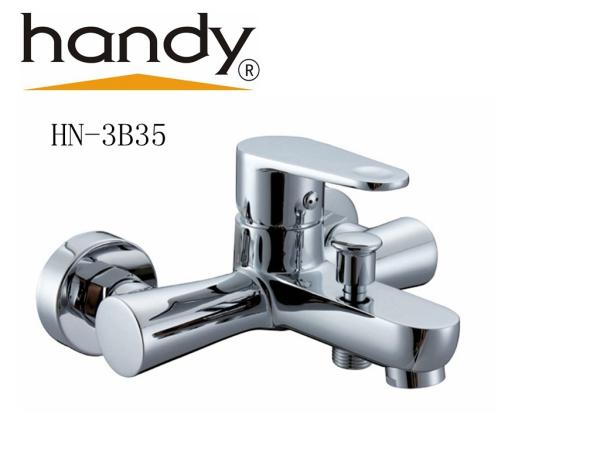 Chrome Plated Bathtub And Shower Faucet Wall Mounted In Two Holes