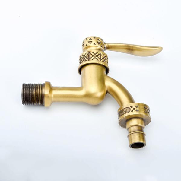 Wall Brushed 500000 Times 0.2Mpa Brass Bathroom Taps