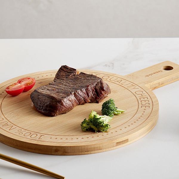 Органическая круглая бамбуковая разделочная доска с отверстием и ручкой