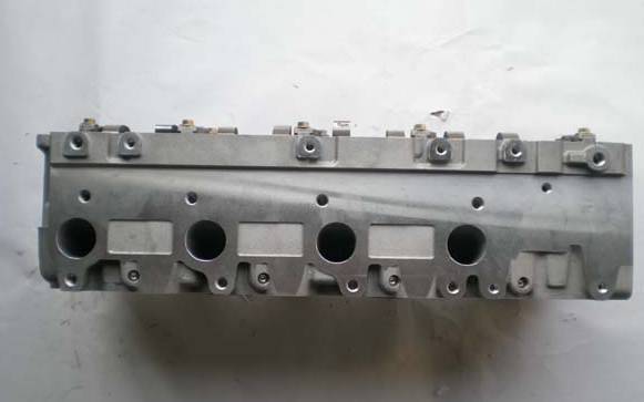Complete Cylinder Head For TOYOTA Landcruiser TD  1KZ-T 3.0TD  908780 1KZT early model