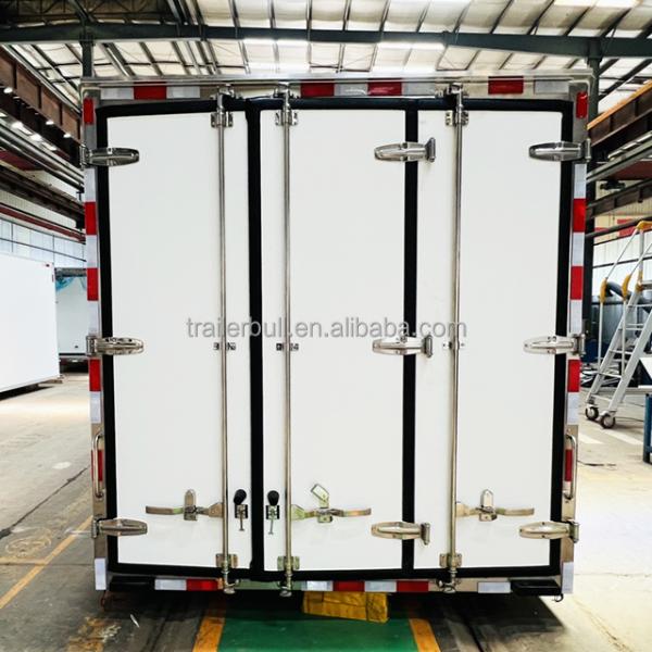 Fuel 20ft FRP Refrigeration Truck Box Body For Howo Shacman Models 5 Fold EPDM Sealing