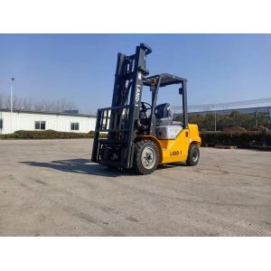 3 Ton Diesel Forklift Industrial Lift Truck 3000kg Load Center 500mm Safe Reliable