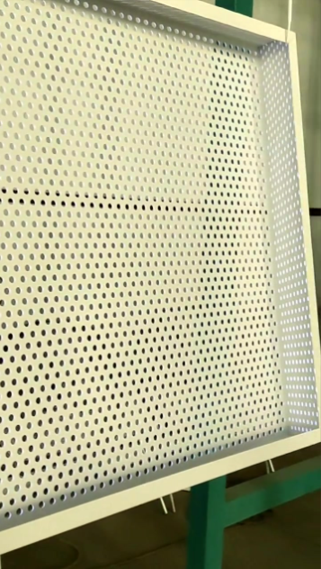 Industrial Perforated Wire Mesh Panel For Filtration And Sifting Systems