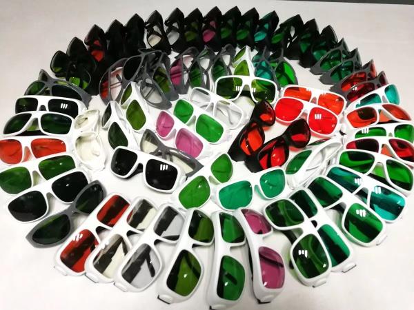 190~2000nm IPL Laser Protection Glasses Anti Laser Goggles For IPL Cosmetology Operator