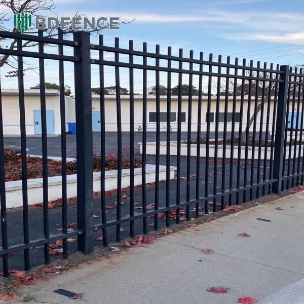 UV Protected Tubular Steel Fence Colorfast