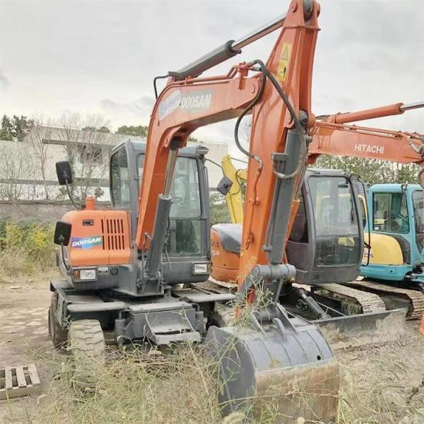 Dx60w-9 Used Doosan Excavator Second Hand Doosan 6 Ton Excavator