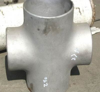 Сварка встык трубы легированной стали DN150 SCH40 A234 WP11 перекрестная