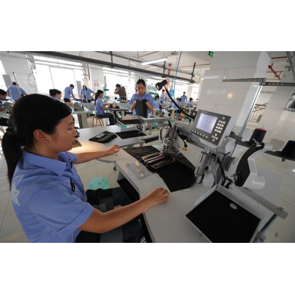 Регулярные тонкие шелковые колготки для мужчин