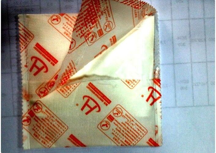 Moisture Proof Calcium Chloride Desiccant Convenient Observation 50g For Metal And Spare Parts
