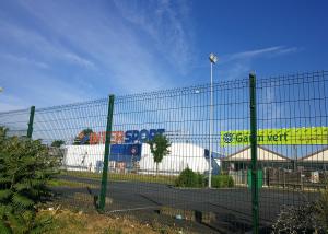 50x200 5mm Dia Square Post Wire Lattice Fence