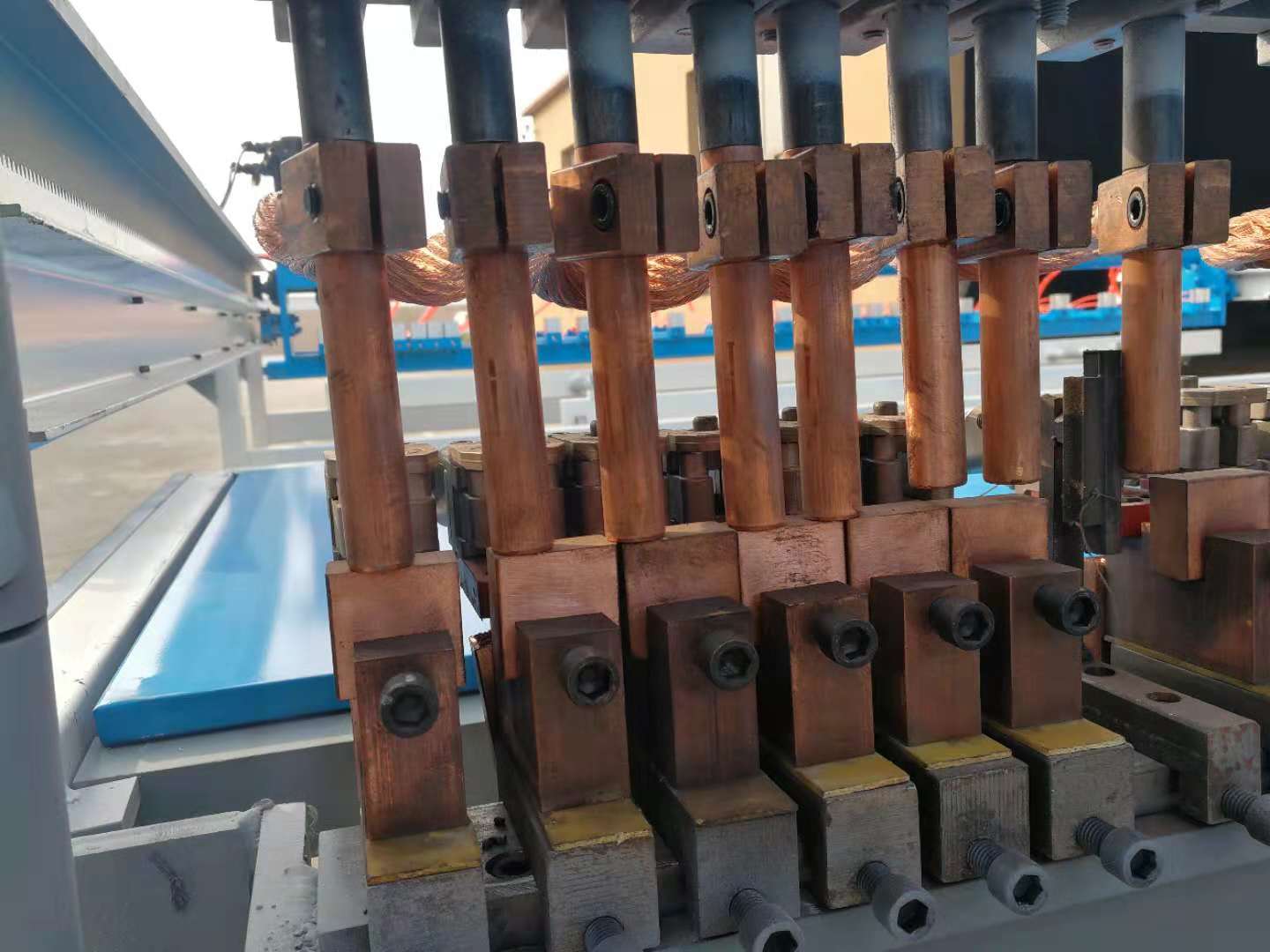 Сетка цыпленка CE 2500mm Pre отрезанная 6mm делая машину