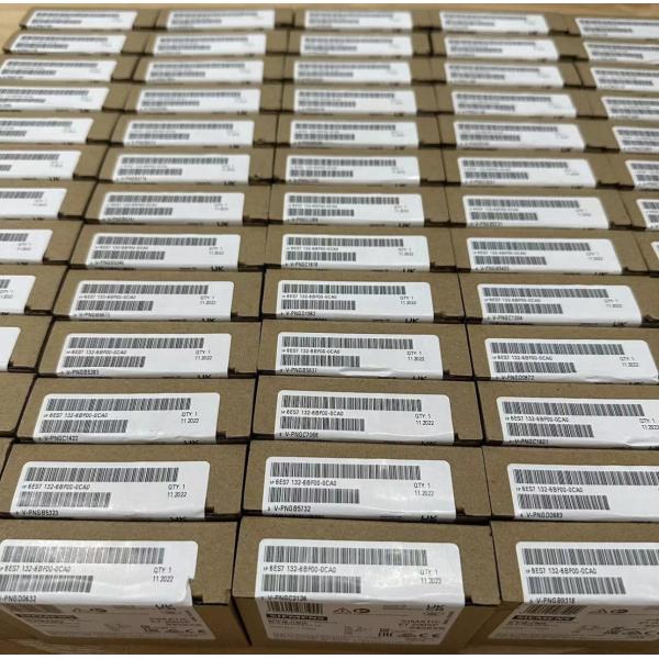 6ES7137-6BD00-0BA0 Siemens ET 200SP CM 4 X IO-Link ST Communication Module IO