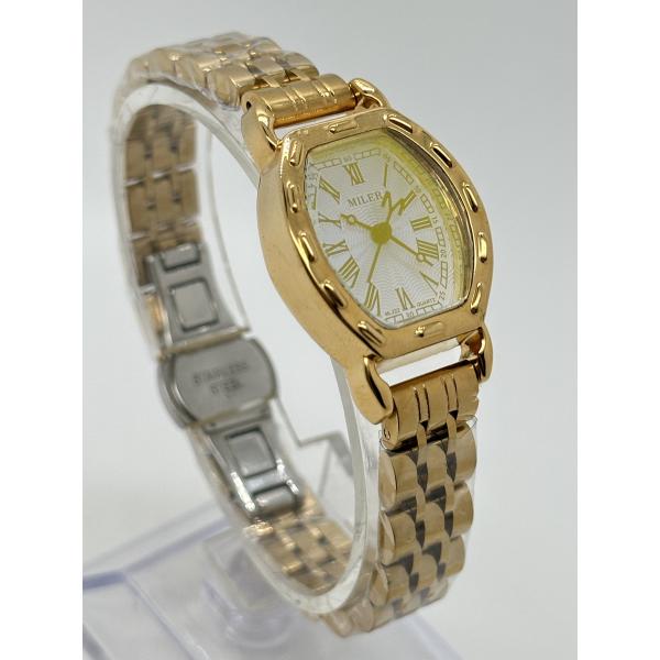 Фабрика оптом Модные и элегантные качественные женские часы с ремнями из нержавеющей стали