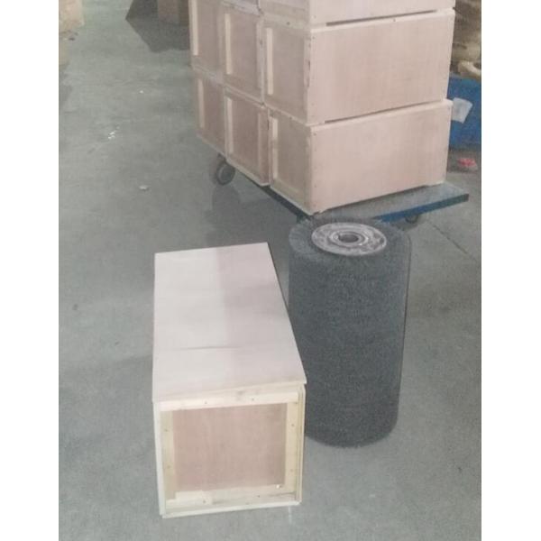 Retread Tire Industrial Roller Brushes Steel Wire Material For Rubber Tire Recycling