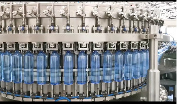 2.2kw 24000BPH Soft Drink Filling Equipment Dia 50mm Beverage Bottle Filling Machine