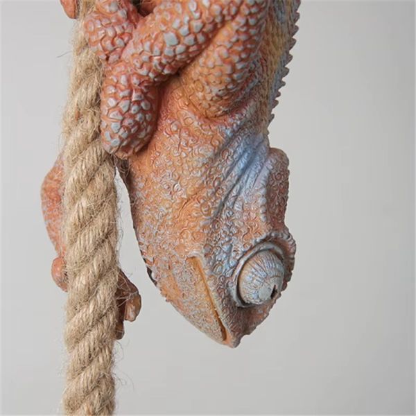 Retro pendant light Resin White color chameleon pendant Lamp Animal chandelier (WH-VP-299)