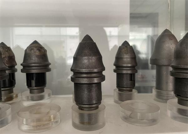 B47K Hard Rock Teeth Used For Drilling Bucket Building
