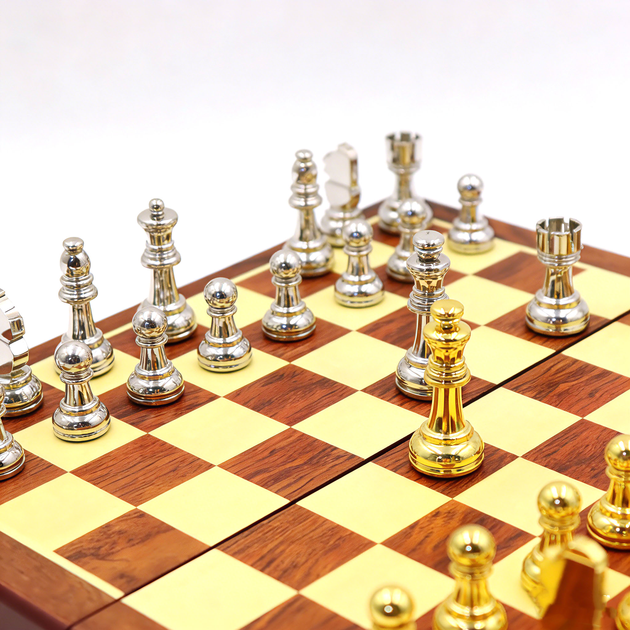 Portable Metal Chess Set with Durable Aluminum Alloy and Foldable Design for Travel and Home Entertainment