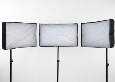 Portable 70W FL70K-3 LED Studio Lighting Kit 45.2×45.2×3cm Compact Dimension