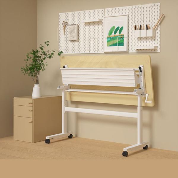 Поставщики предоставляют деревянный складной столик для кемпинга с ручной регулировкой высоты