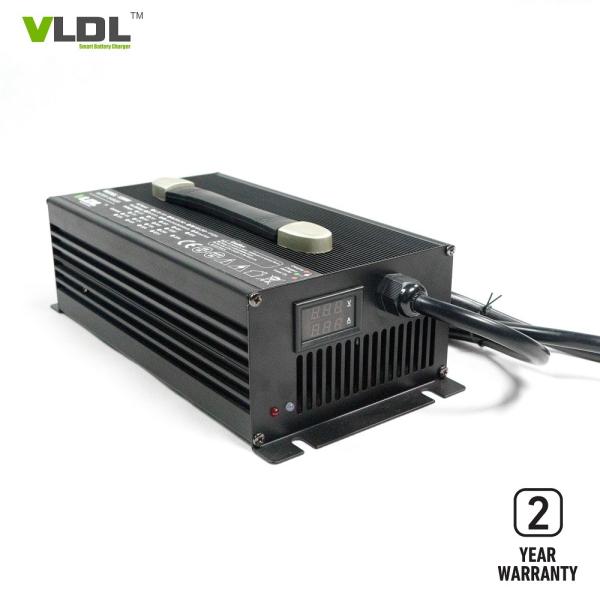 Lithium 15A 60V Battery Charger With Mounting Feet For Electric Cars